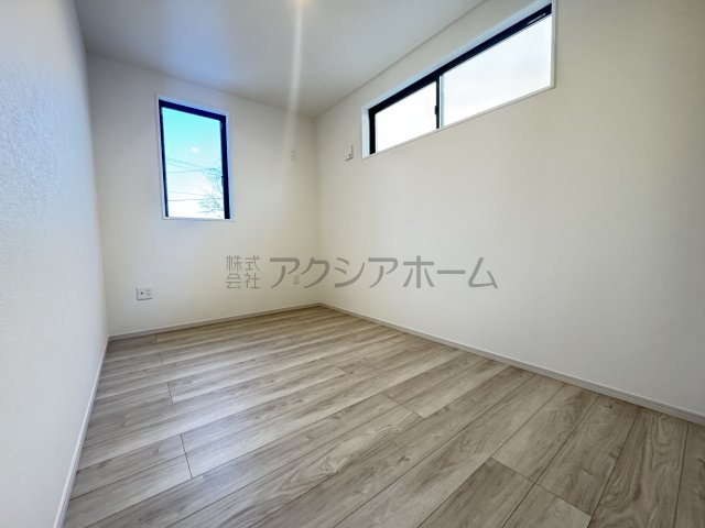 所沢市東新井町・全1棟　新築一戸建　～カースペース並列3台～の洋室|2階洋室5.0帖