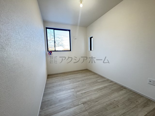 所沢市東新井町・全1棟　新築一戸建　～カースペース並列3台～の子供部屋|2階洋室4.8帖