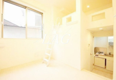 【居間・リビング】 | レジデンスＹ・Ｍ | 洋室のお部屋です。