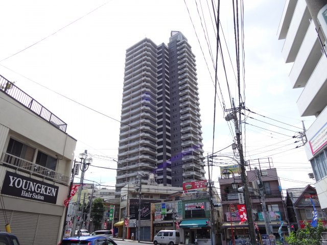 グラシスタワー所沢の外観