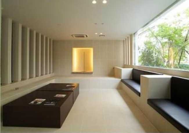 パークリュクス三宿　ピアノ相談　床暖房　日勤管理のロビー