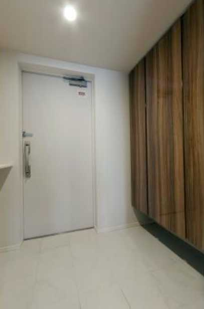 パークリュクス三宿　ピアノ相談　床暖房　日勤管理の玄関