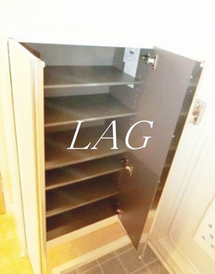 【内装】 | ティーマンション４ | シューズボックスです。