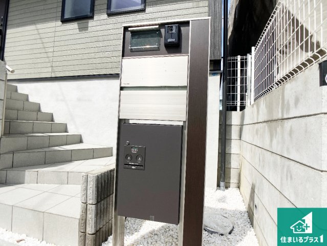 神戸市垂水区名谷町　第1期　新築一戸建ての外観|安心の10年保証！外観を美しく保ち、雨水で汚れを落とします！気になることがありましたら、お気軽にお問い合わせください！