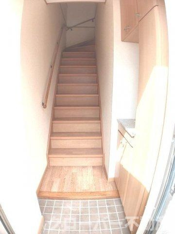 アロッジオＫ３　Ａの玄関