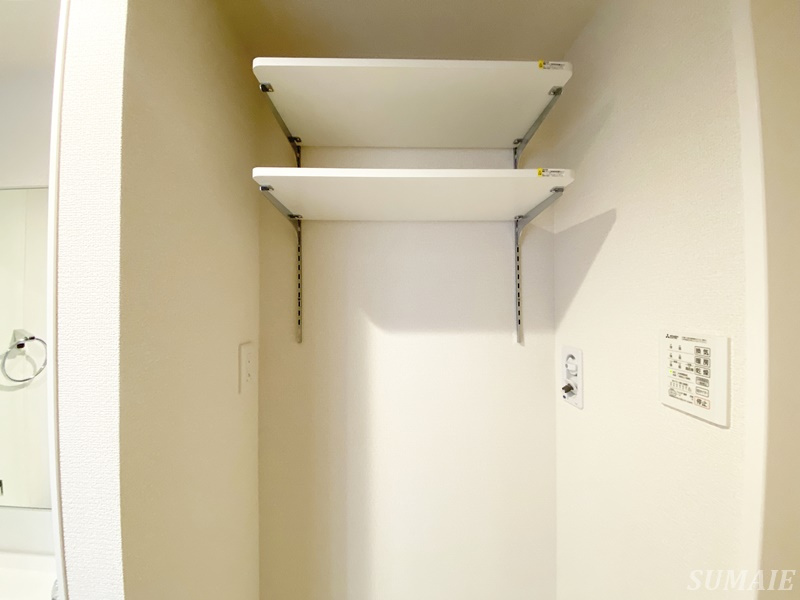 セレスティア豊島Nの収納|洗濯機上収納です☆