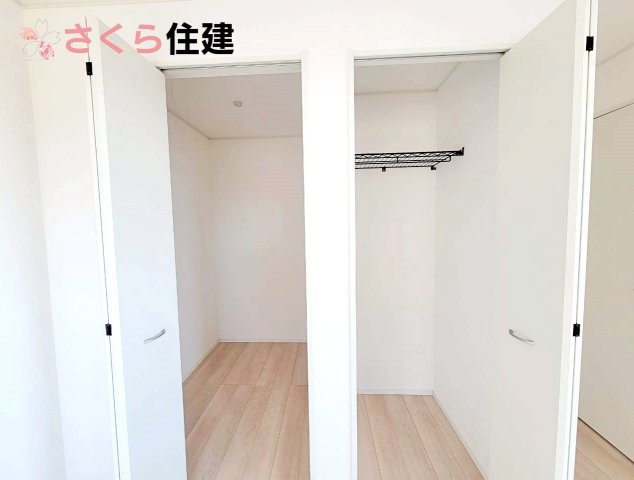 クレイドルガーデン鹿沼市東町　第5　3号棟の収納|各居室には充実の収納設備が揃っています