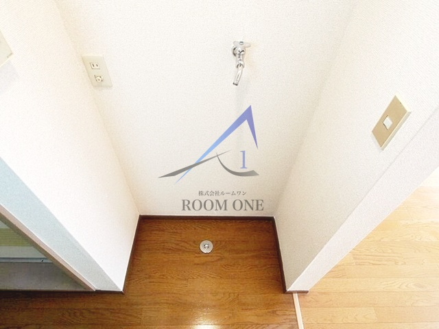 ラフィーネ品川の設備|洗濯機置場です。