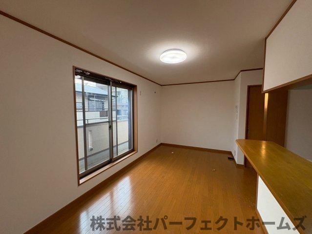 【居間・リビング】の画像