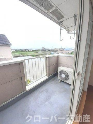 アンジュ・ベルーヴⅠのバルコニー