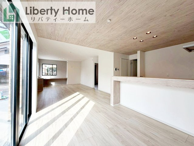 水戸市元吉田町5期　新築戸建　2号棟の居間・リビング