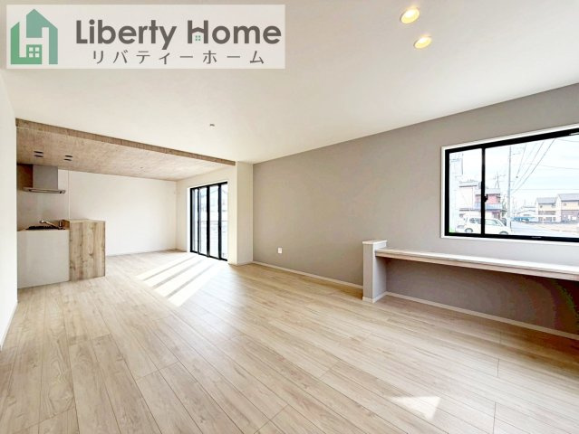 水戸市元吉田町5期　新築戸建　2号棟の居間・リビング