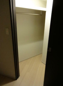 【収納】 | ジオ西新宿ツインレジデンスウエスト棟