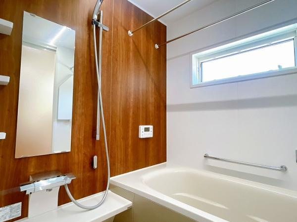 岡山市北区高松原古才 中古住宅【仲介手数料無料】の浴室