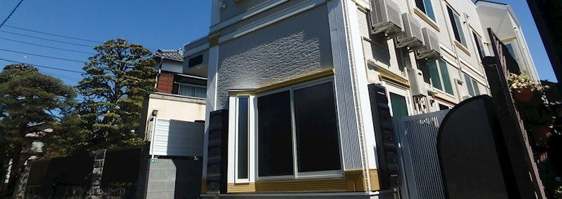 中野区若宮１丁目のアパートのエントランス