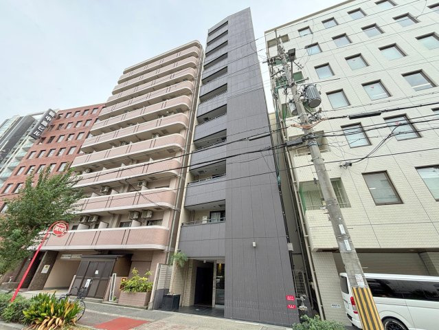 プリエール新大阪サウスの外観