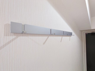 【玄関】 | フォートリス早稲田 | ハンガーラックが付いている廊下です。