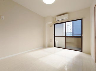 【キッチン】 | フォートリス早稲田 | 広々としたワイドキッチンは料理がしやすいシステムキッチンです。