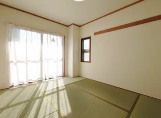 【和室】 | フォートリス早稲田 | ２面採光の和室は赤ちゃんから大人までゆったり過ごすことが出来ます。