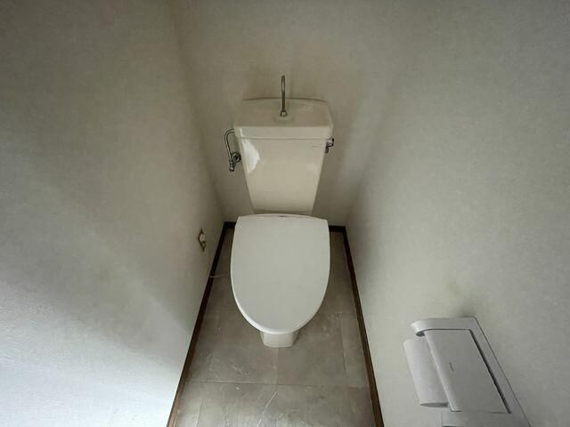 根橋ビルＡ棟のトイレ