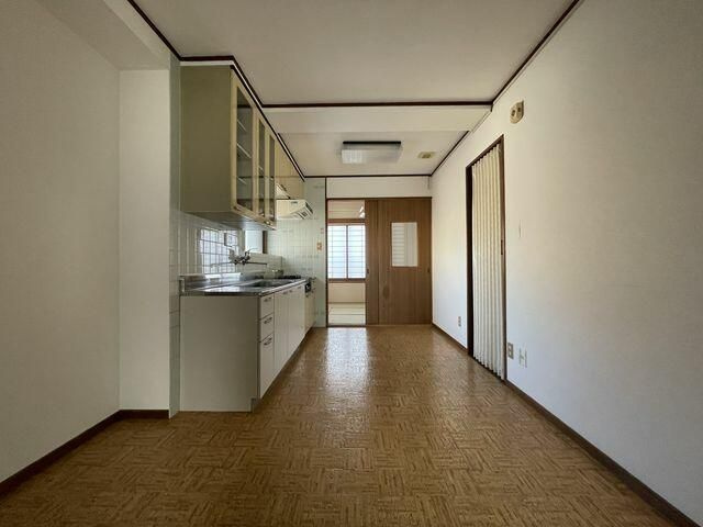 根橋ビルＡ棟の居間・リビング