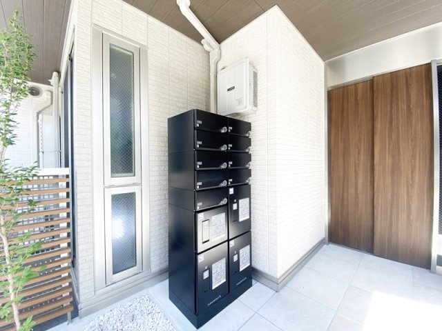 セレスティア豊島Nのその他共用部分|宅配BOXとPOSTです☆
