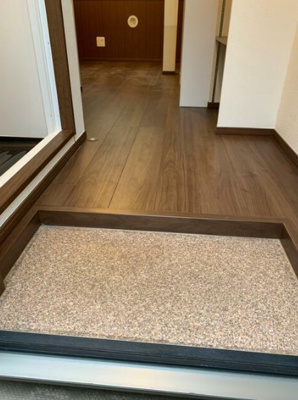 【玄関】 | ロイヤルハウス