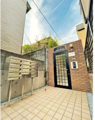 【エントランス】 | ロイヤルハウス