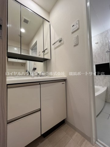 ※同タイプの室内写真になります。