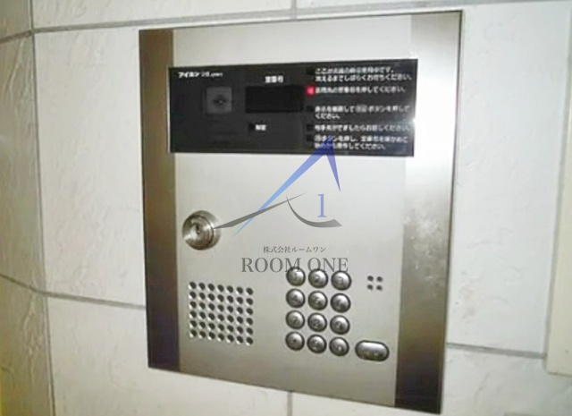 Ｂｏｕｒｒｅｅのセキュリティ|オートロックです。