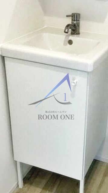 雑司が谷ｆｌａｔｓの洗面所|洗面台です。