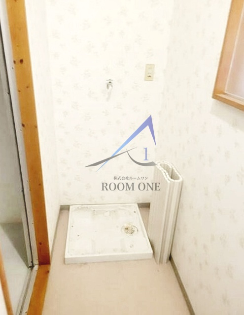 メゾン千早の設備|洗濯機置き場です。