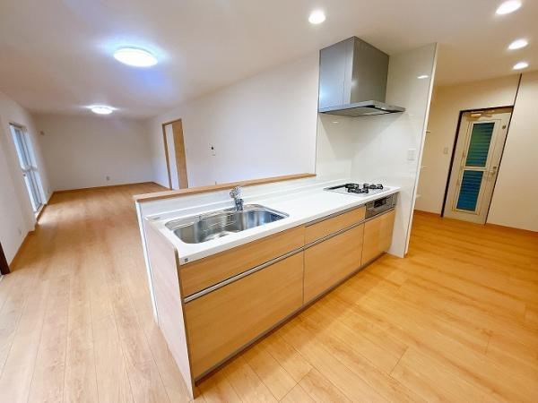 都窪郡早島町若宮　リフォーム済み　中古住宅【仲介手数料無料】の独立洗面台