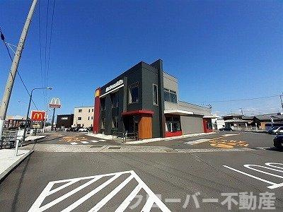ヴィラージュⅠの周辺|マクドナルド円座店まで2100m