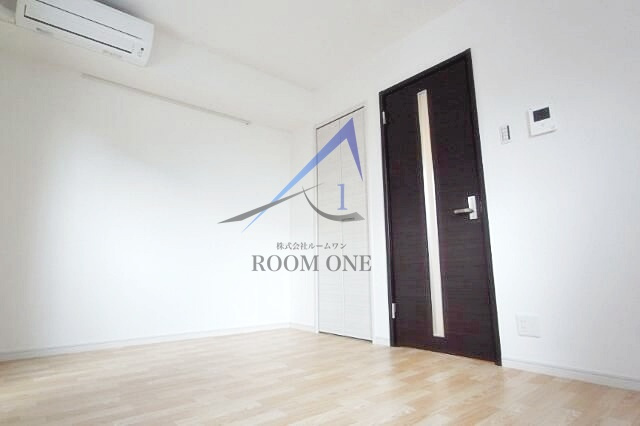 アンシャンテ（本八幡）の居間・リビング|洋室のお部屋です。