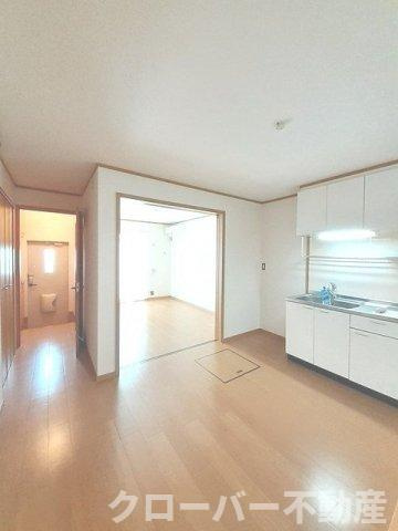 ヴィラージュⅣの居間・リビング