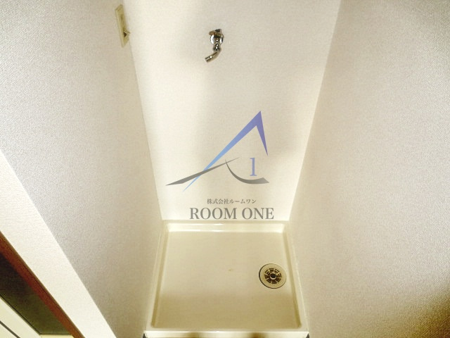 エール谷中の設備|洗濯機置き場です。