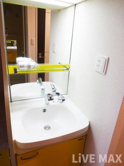 【洗面所】プレサンス心斎橋ザ・スタイル