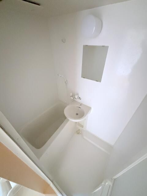 コート・ピア(コートピア)の浴室