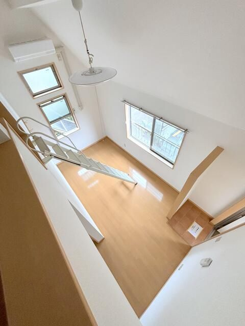 コート・ピア(コートピア)の洋室