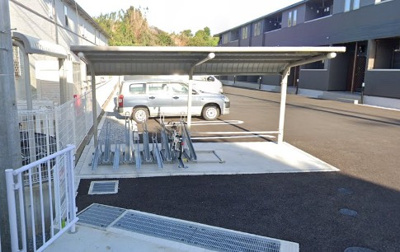【その他共用部分】 | サイレンスヴィラⅢ | 自転車・バイクが駐輪可能です♪