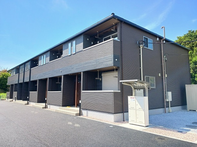 【外観】 | サイレンスヴィラⅢ | 大手施工の新築アパート♪静かで落ち着いた住環境をお探しの方におすすめです