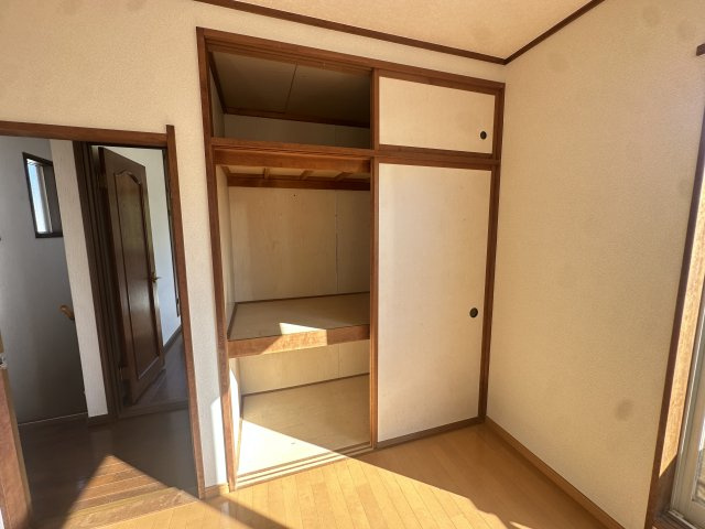 八街市八街ろ中古戸建の収納