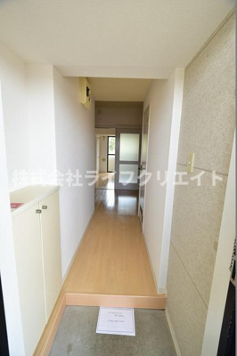 【玄関】 | メイプルエイト