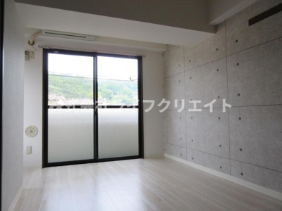 【寝室】 | メイプルエイト