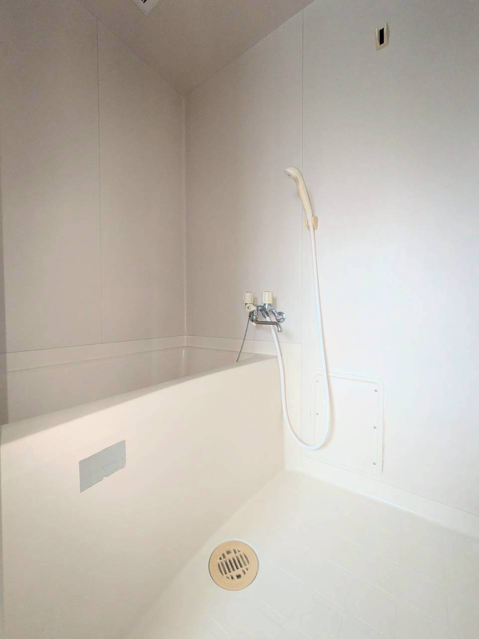 甘粕ハイツの浴室