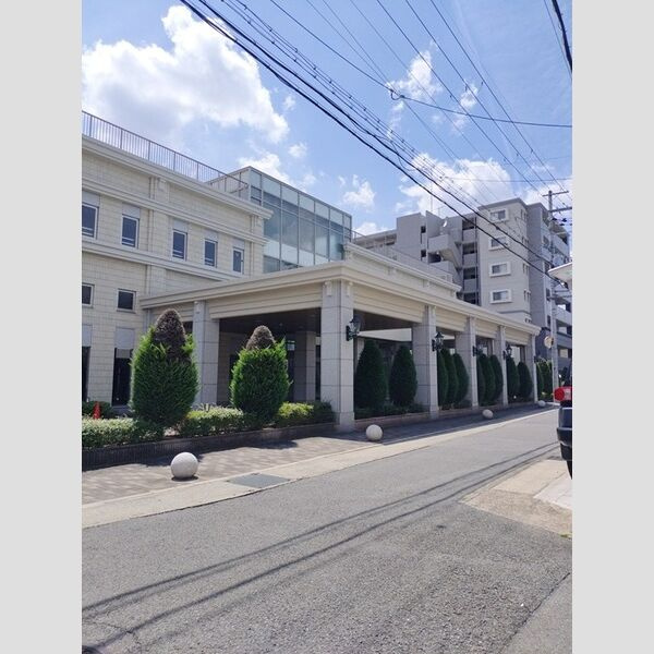 エスリード太秦三条天神川の外観