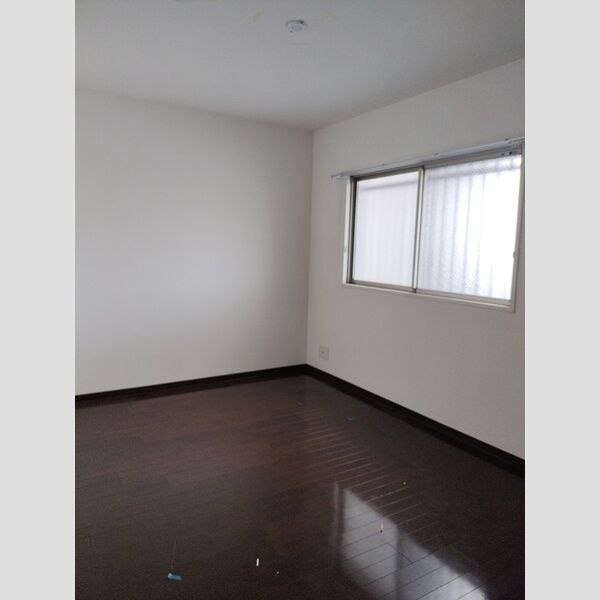 エスリード太秦三条天神川の寝室