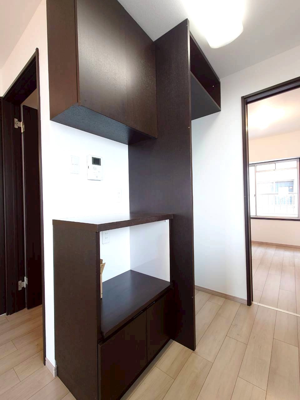 ◆２０２５年１１月リフォーム完了◆五山の送り火が見える◆角部屋◆メガロコープ西陣A棟のキッチン|カップボード