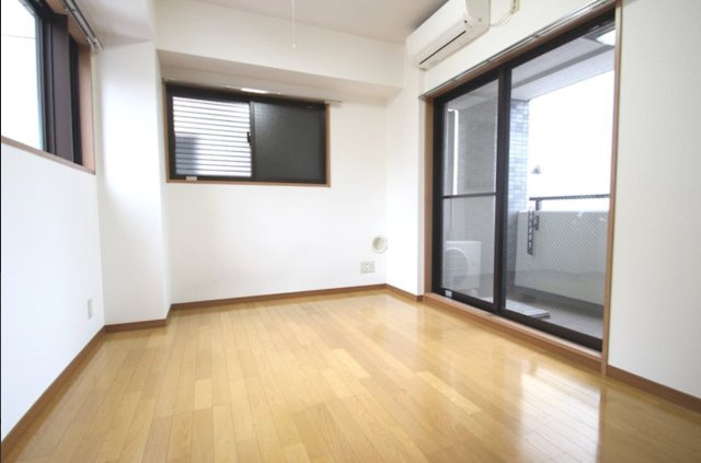 メインステージ護国寺Ⅱの居間・リビング|洋室